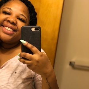 Meet your Posher, La'kya